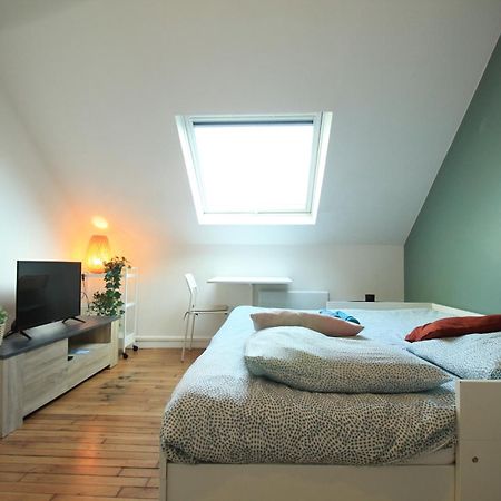 Appartement Parisien: Proche CDG, Wi-Fi et Netflix Inclus Drancy Exterior photo