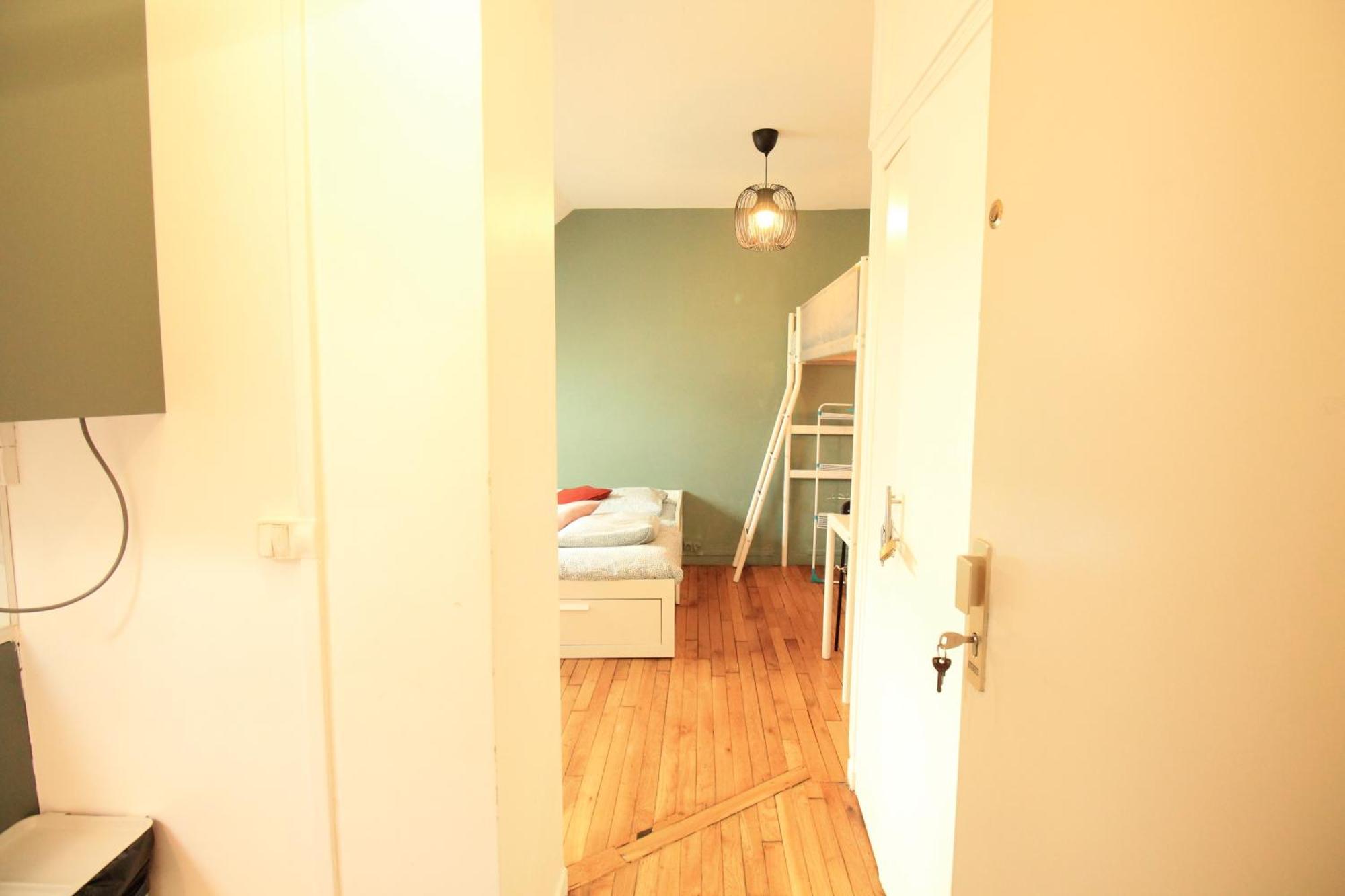 Appartement Parisien: Proche CDG, Wi-Fi et Netflix Inclus Drancy Exterior photo